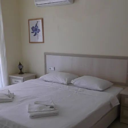 Hotel Paradise Village